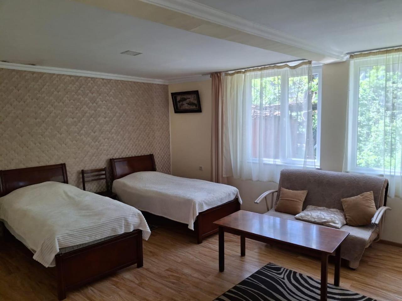 Center Hotel Goris Ngoại thất bức ảnh
